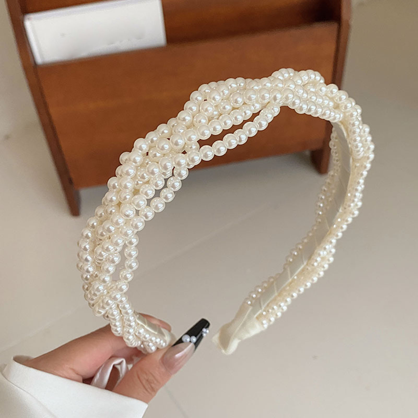 Elegant Pearl Headband for Wom - Ring Toss Outdoor ulasan dan harga